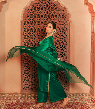 Green Gajji Silk  Embroidered Kurta Set With Dupatta