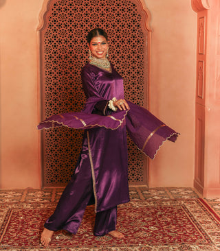 Purple Embroidered Gajji Silk Kurta Set With Dupatta Set