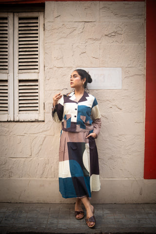 Peacock and offwhite Geometric printed Jacket and Skirt (Set of 2)