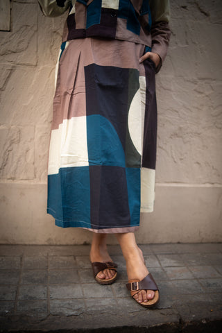 Peacock and offwhite Geometric printed Jacket and Skirt (Set of 2)