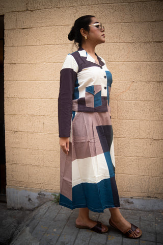 Peacock and offwhite Geometric printed Jacket and Skirt (Set of 2)