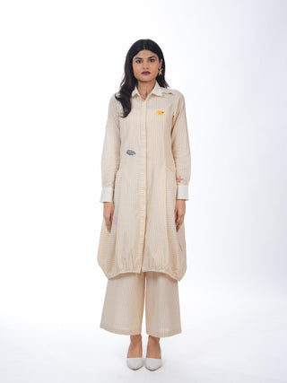 Beige Stripes Gathered Kurta Set with Embroidered Patch & Straight Pants