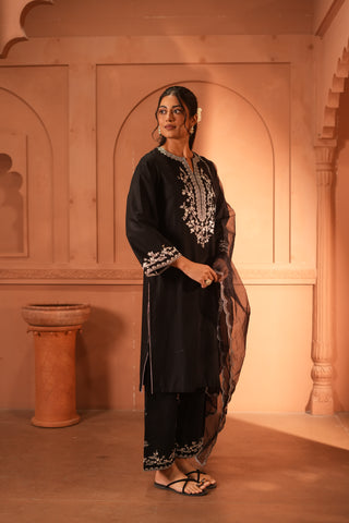 Black Lawn Embroidered  Kurta Set With Dupatta