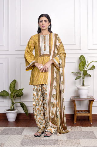Yellow Printed Dola Silk Farsi Salwar With Dupatta