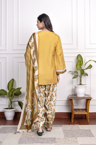 Yellow Printed Dola Silk Farsi Salwar With Dupatta