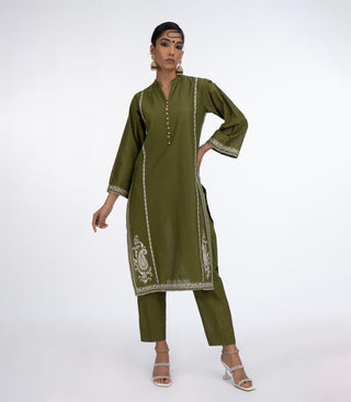 Mehandi Green Lawn Embroiderd co-ord set