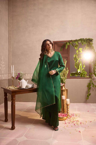 Green Gajji Silk Embroidered Kurta Set With Dupatta