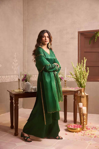 Green Gajji Silk Embroidered Kurta Set With Dupatta