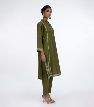 Mehandi Green Lawn Embroiderd co-ord set